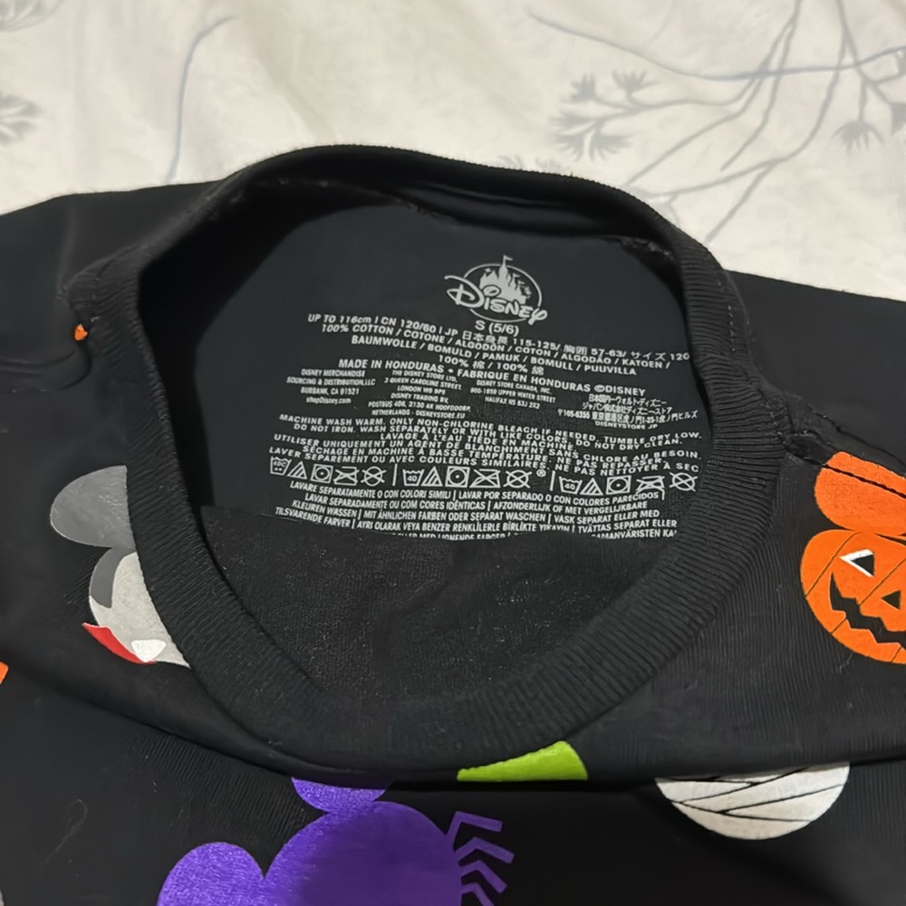Disney Kids Mickey Mouse Halloween T shirt (Size: S) - Picture 3 of 3